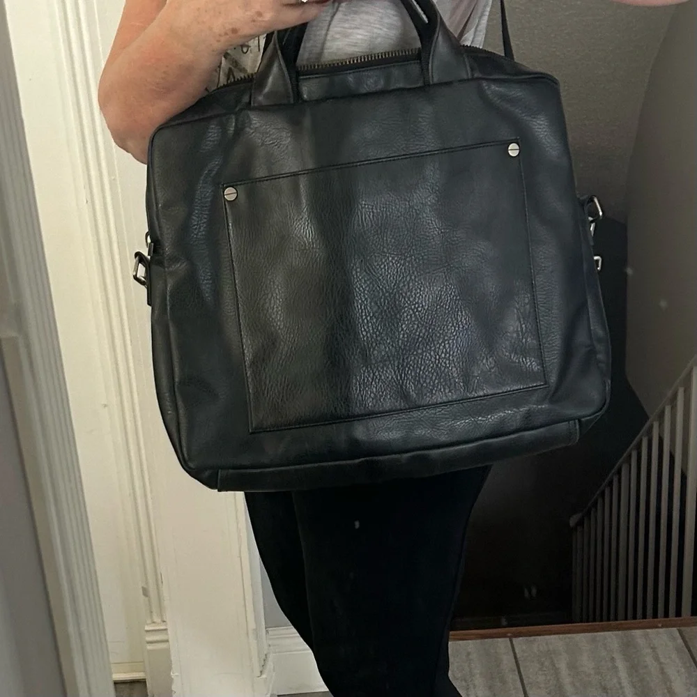 Matt & Nat Black Satchel Bag - Picture 7 of 9